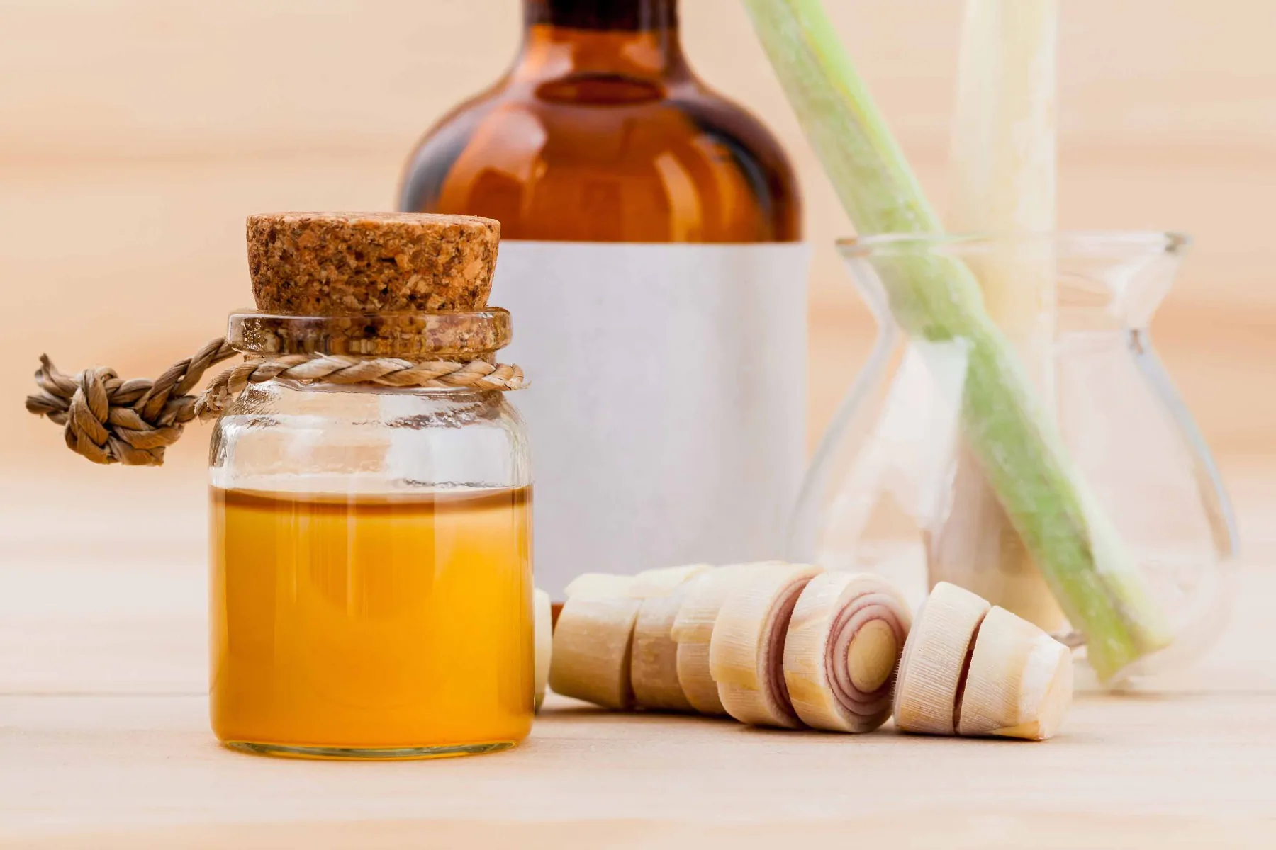 lemongrass essential oil